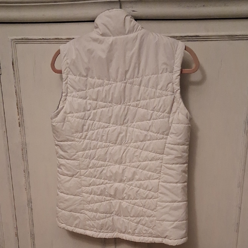 Reversible Free Country Vest - Picture 2 of 7